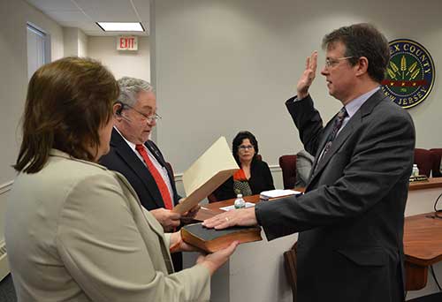 Gregorgy V. Poff II is sworn in
